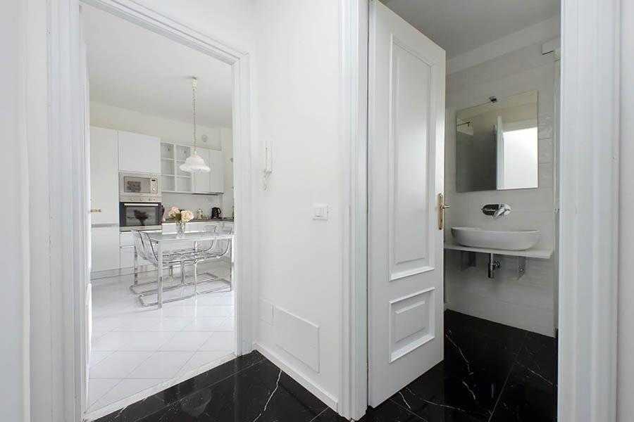 La Casa Di Flavia Hotel Rome Buitenkant foto